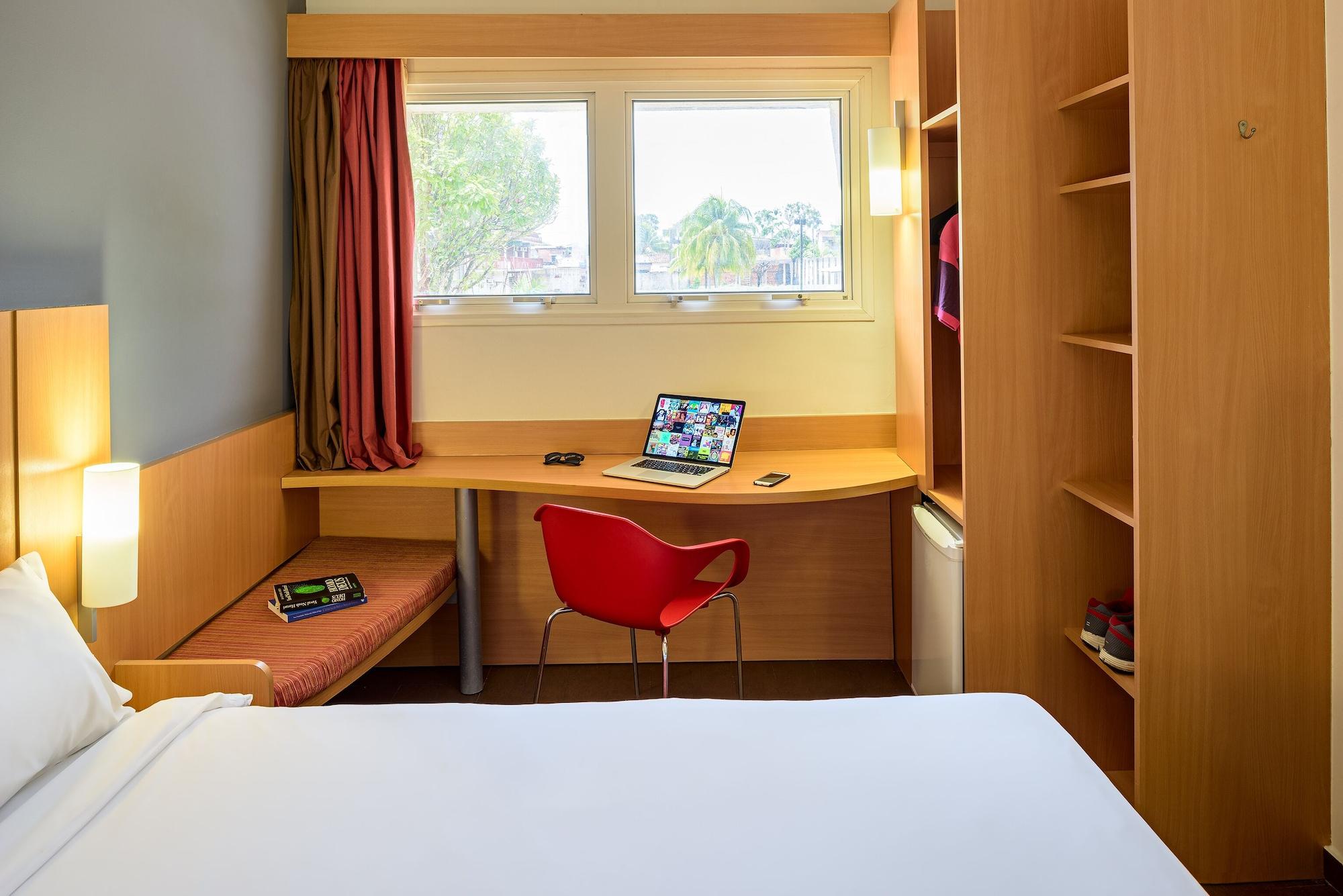 Отель Ibis Belem Aeroporto Экстерьер фото